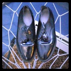 Military dress shoes